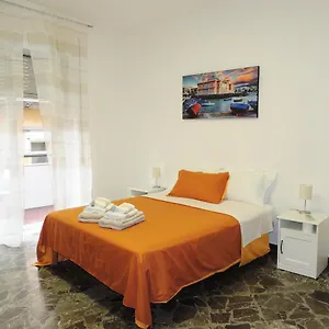 Nocleg ze śniadaniem Lb&b Short, Bari